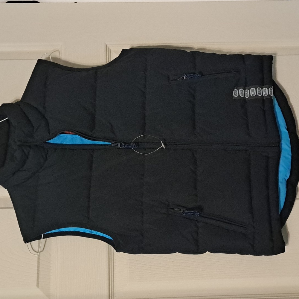 UNIONBAY Down Filled Navy Puffer Vest with Blue Lining and pockets